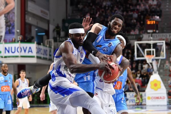 Gevi Napoli, impresa in trasferta: Sassari battuta