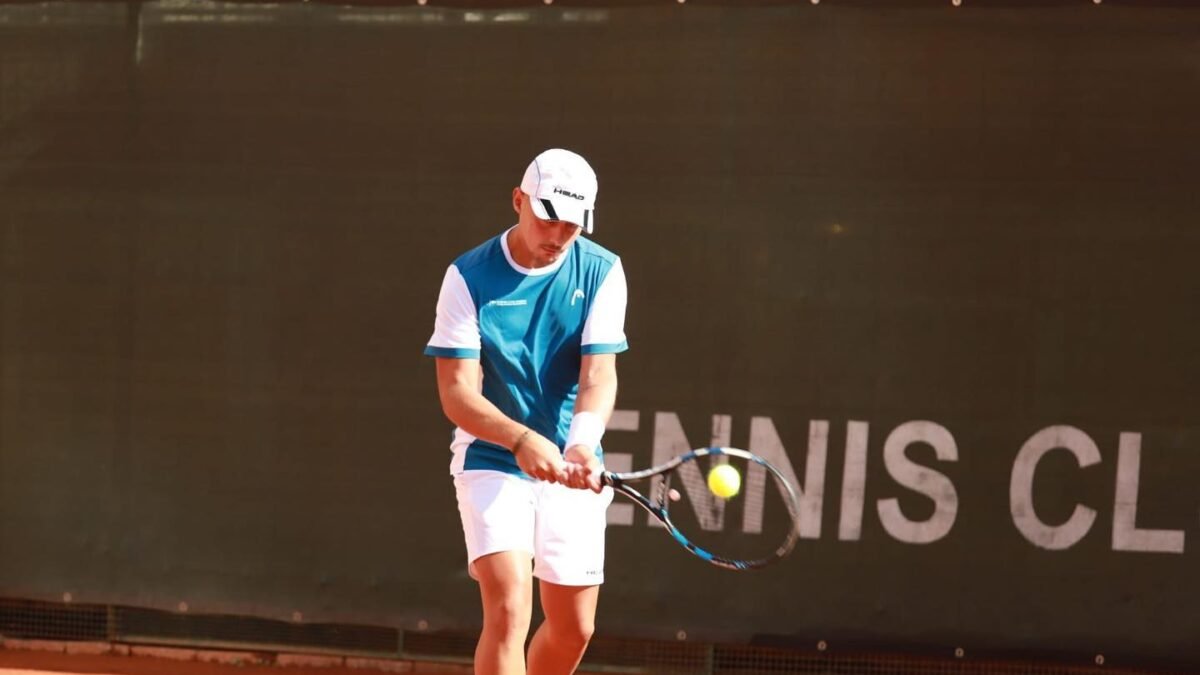 Tennis Vomero, domani sfida al Viserba per i playoff