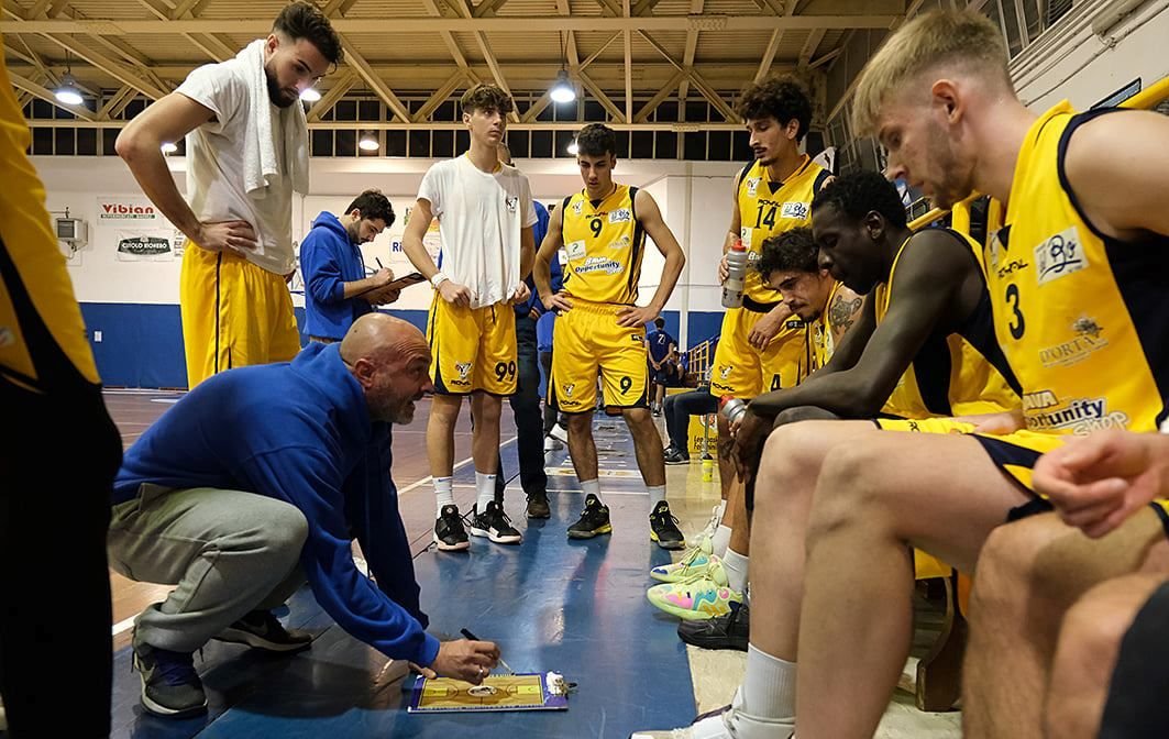 Virtus Pozzuoli, domani sfida al Cus Jonico Taranto