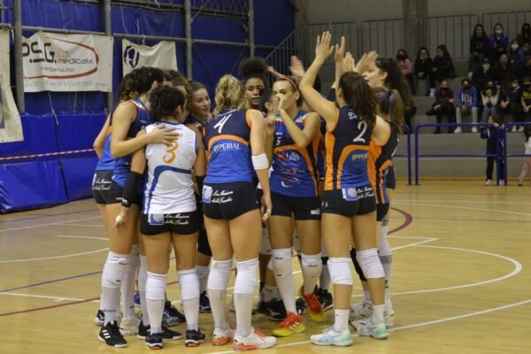 Arzano volley, la grinta e la lotta non bastano contro Messina