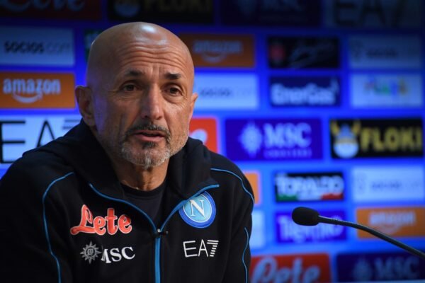 Spalletti: “Non pensiamo ad infortuni, possiamo giocarcela con il Milan”