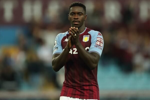 Axel Tuanzebe nel mirino del Napoli