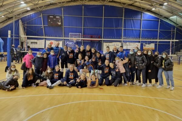 Arzano non molla e supera il Castellana Grotte