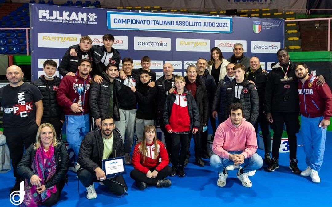Nippon Club Napoli protagonista agli assoluti di judo