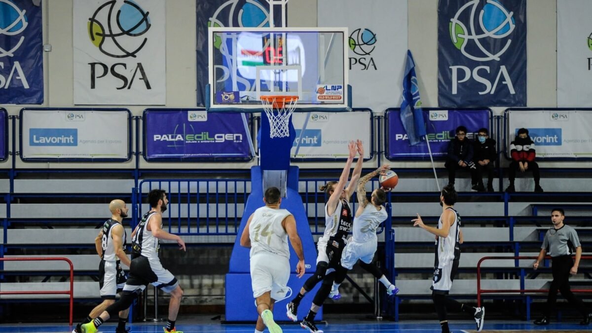 Geko, orchestra perfetta: il Ruvo cade al PalaEdilgen