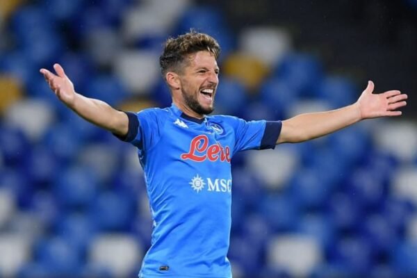 Napoli cuore e orgoglio, la Juve prende solo un punto