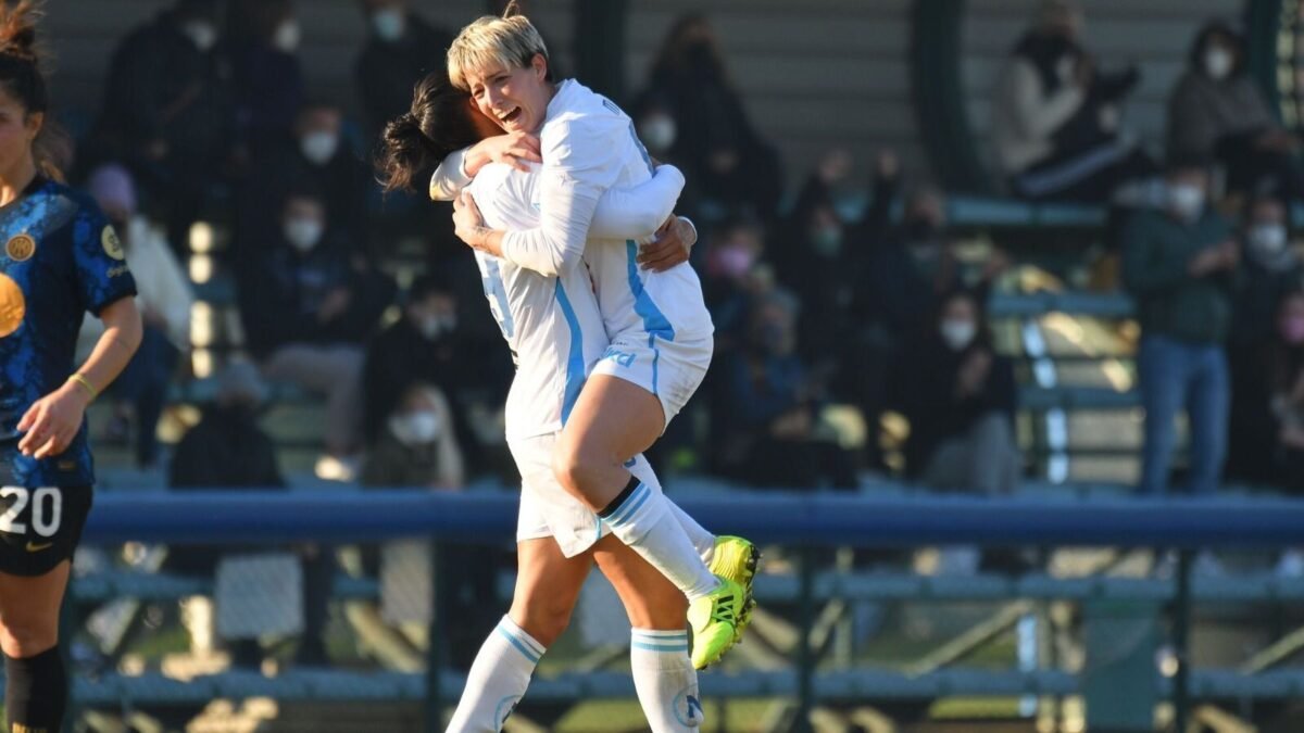 Napoli femminile, buon punto a Milano: zona salvezza più vicina