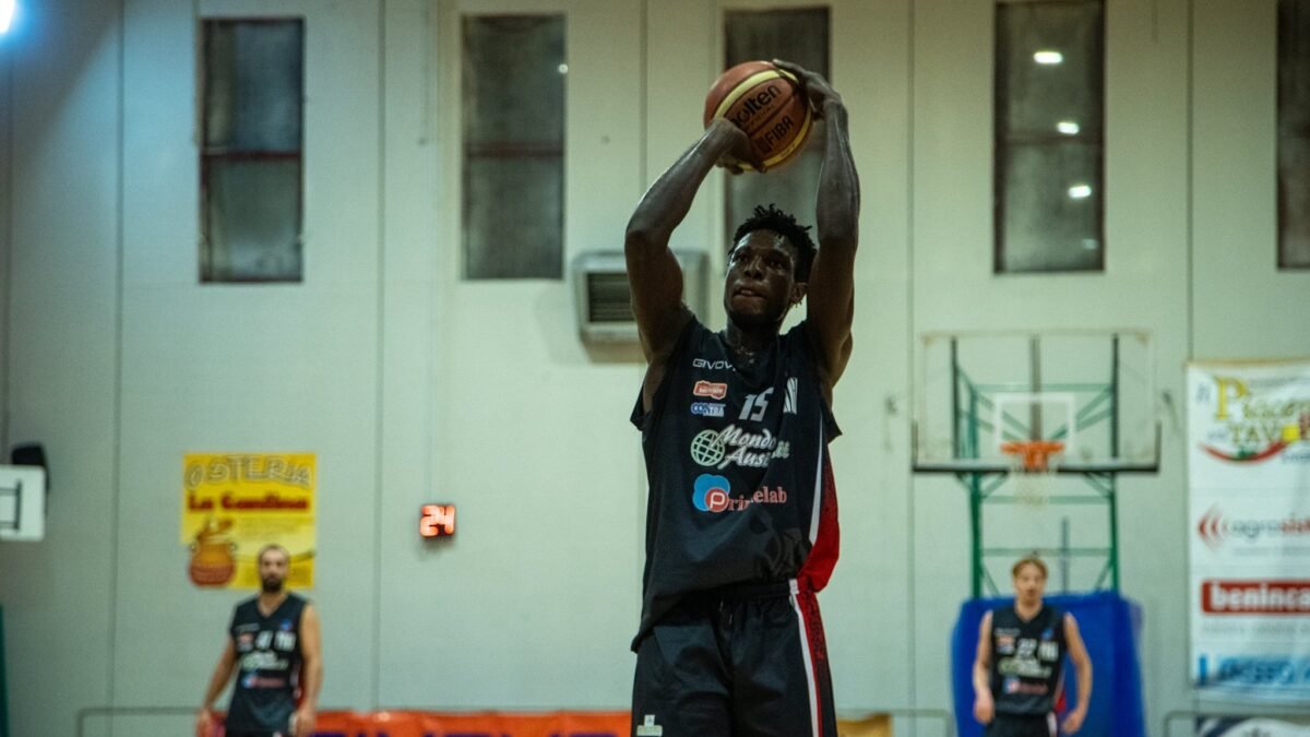 Simon Obinna Anaekwe nuovo pivot della PSA