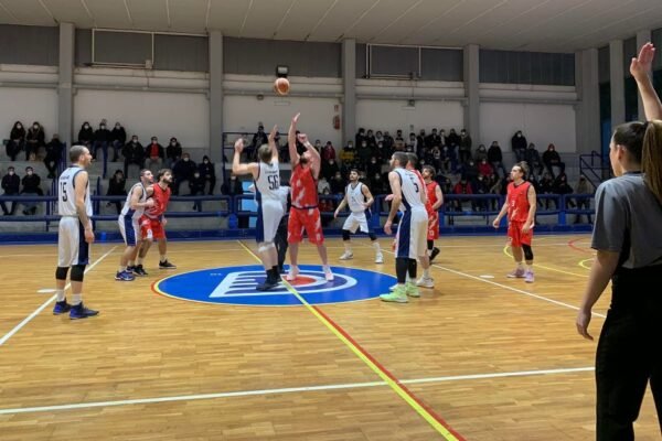 Centro Ester, successo su Caserta e sorpasso in classifica