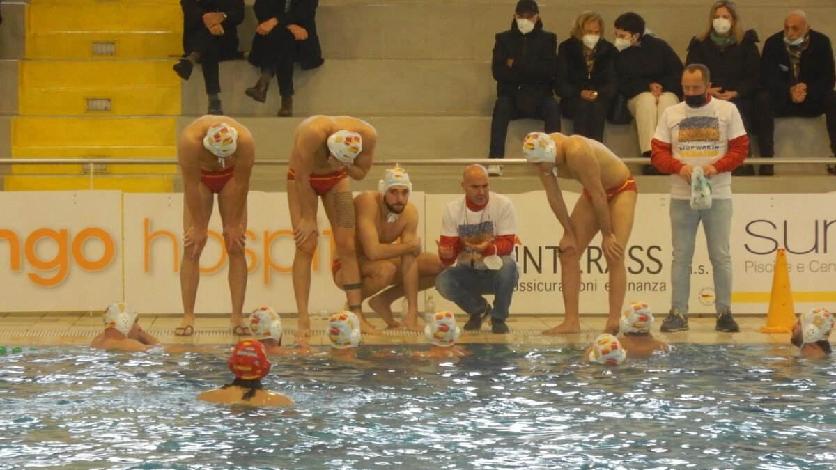 Rari Nantes Salerno sconfitta in casa dalla Telimar Palermo
