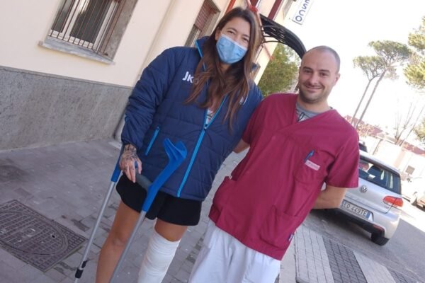 Napoli femminile, Deppy Chatzinikolaou operata con successo