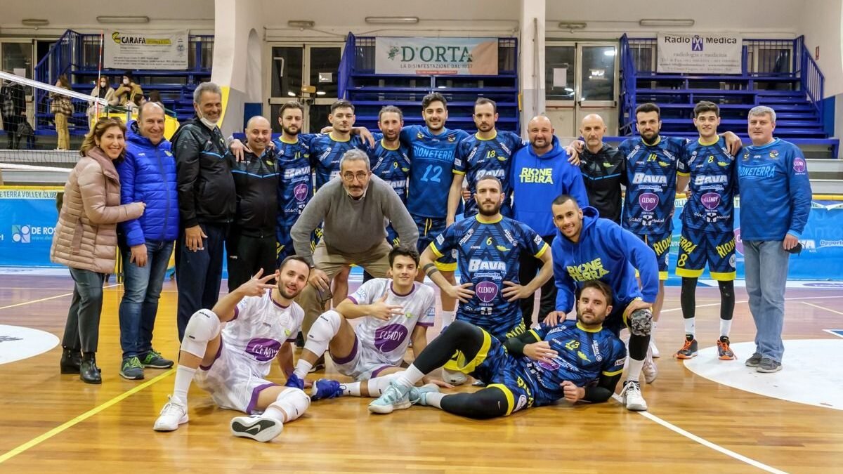 Rione Terra, cuore e grinta: Meta si arrende al PalaErrico