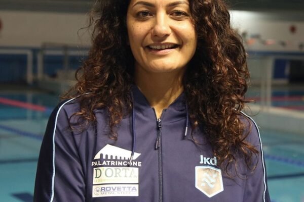 Napoli nuoto donne, domani la sfida alla Roma Vis Nova