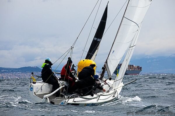 Invernale di Napoli, vincono Cosixty, Fox e Gaba