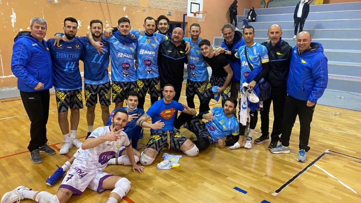 Il Rione Terra non molla, Cocozza trascina i suoi alla vittoria