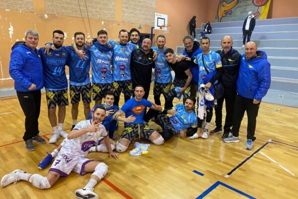 Il Rione Terra non molla, Cocozza trascina i suoi alla vittoria