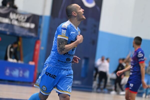Napoli Futsal, la tripletta di Fortino non basta: pari con la Came