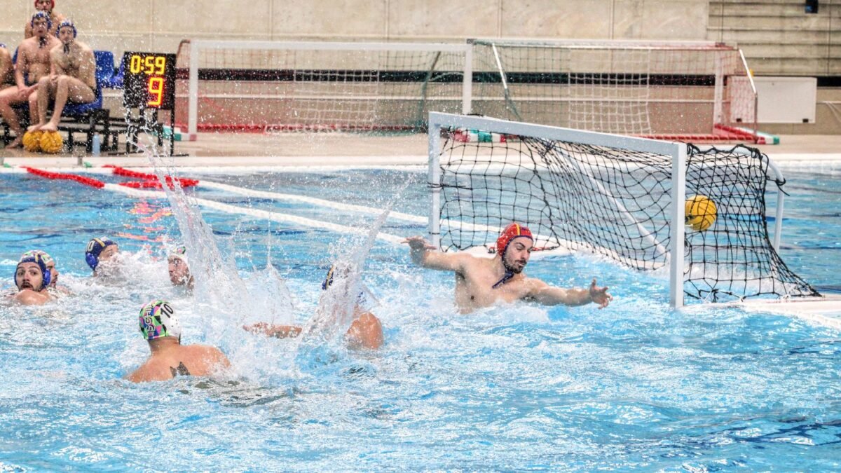 Ischia Marine Club, successo con l’Aquademia: la vetta è salda