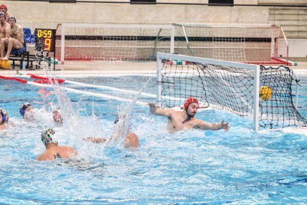 Ischia Marine Club, successo con l’Aquademia: la vetta è salda