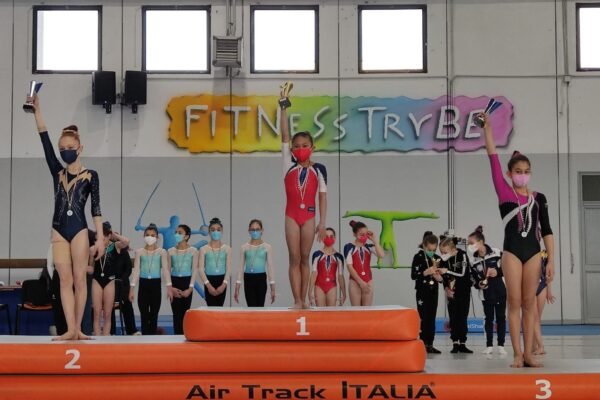 Ginnastica artistica, regionali: sugli scudi Cag Napoli, Penisola Sorrentina e New Eclipse