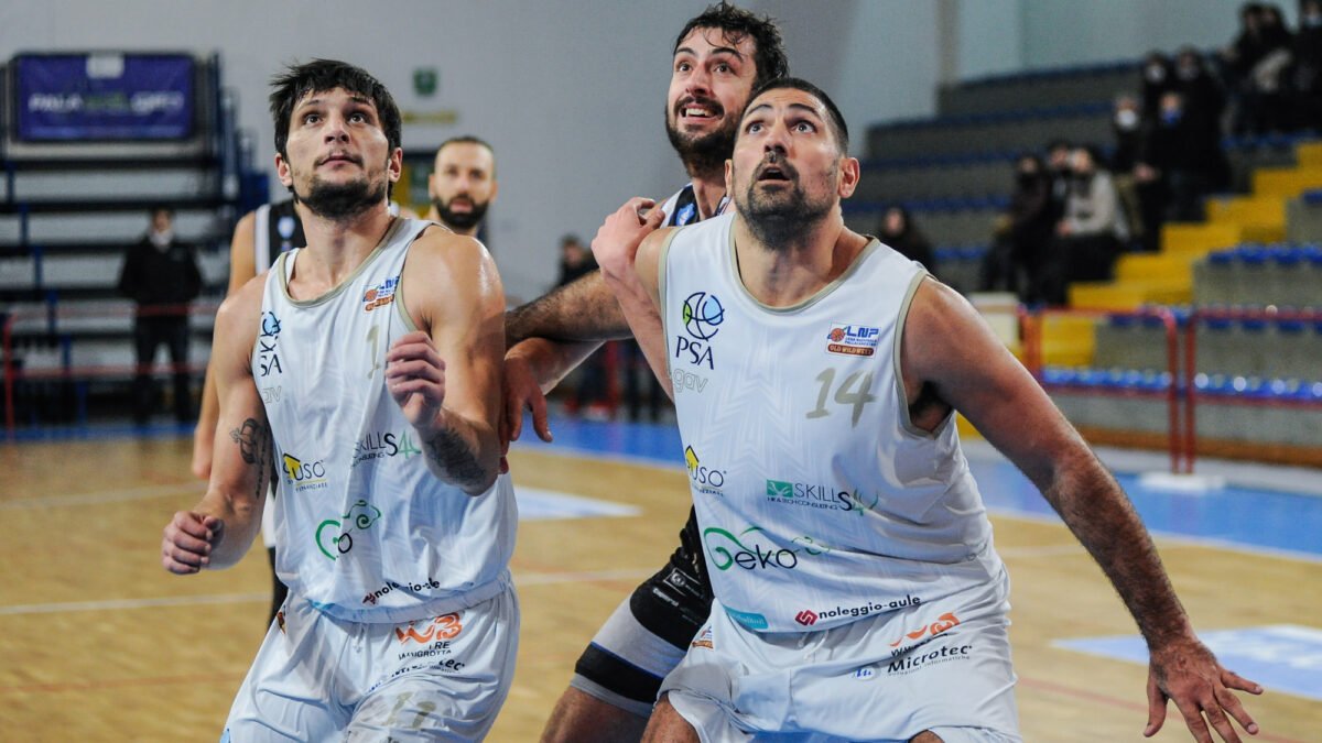 Geko di scena nel difficile derby di Avellino