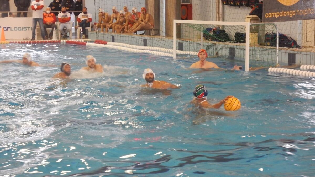 Rari Nantes Salerno domani alla Vitale arriva il Savona