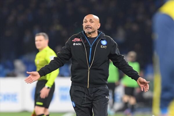 Spalletti: “Pressioni? Se soffri in una città come Napoli devi spostarti”