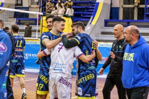 Rione Terra, domani assalto alla capolista Sacs nel derby