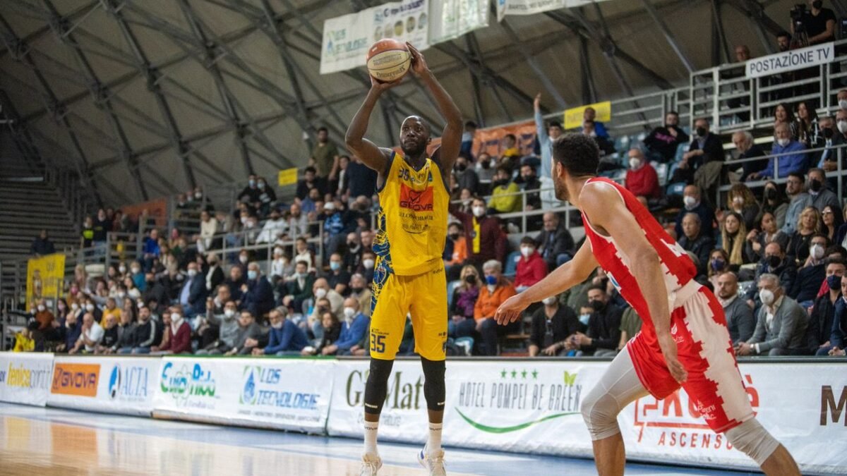 Givova Scafati, travolta Cento: una vittoria che vale oro