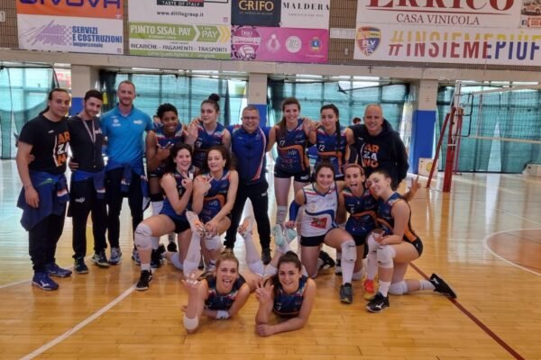 Arzano volley, tutto facile contro il Cerignola