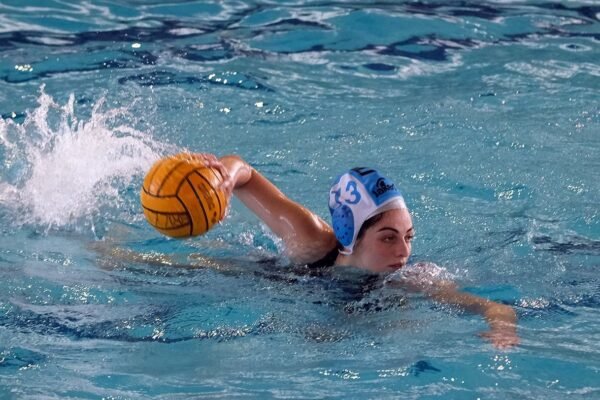 Napoli Nuoto a caccia del riscatto contro la Lazio