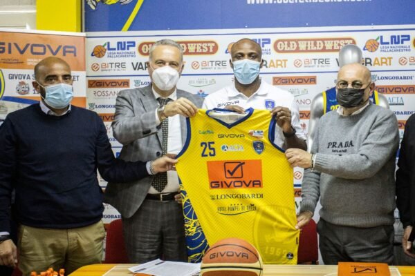 Givova Scafati, ecco Cournooh: “Non vedo l’ora di scendere in campo”