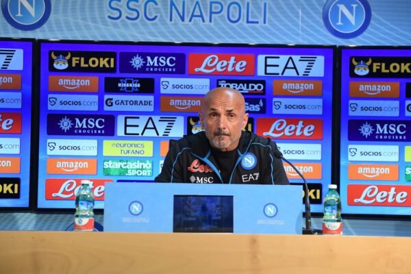 Spalletti: “Non ho dubbi sul mio futuro, resto qui”