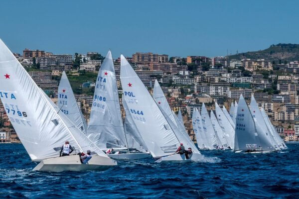 Eastern Hemisphere Championship 2022, prima giornata: Diego Negri al comando