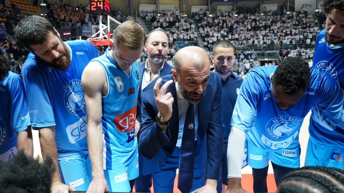 Lorenzo Uglietti: “Bello festeggiare salvezza con i tifosi della Gevi”