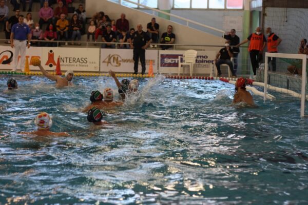 Rari Nantes Salerno, domani gara2 a Genova contro il Quinto