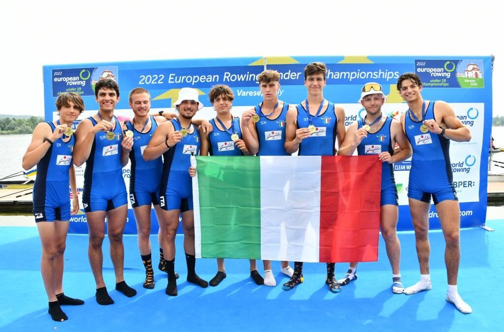 Posillipo, l’otto con Piovesana e Chierchia oro europeo juniores