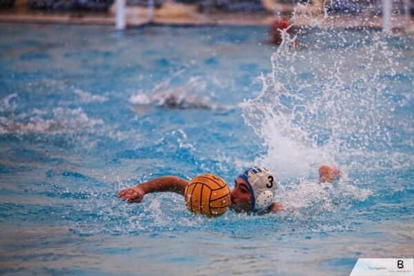 Rari Nantes Napoli, domani sfida proibitiva contro la capolista Crotone