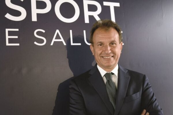 Vito Cozzoli domani a Napoli per Vito Cozzoli per inaugurazione di due palestre scolastiche