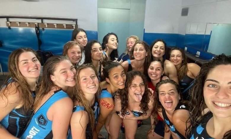 Napoli nuoto donne