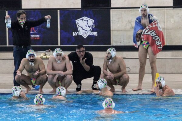 Ischia Marine Club, sbancata Crotone: la serie A2 passa per la Scandone