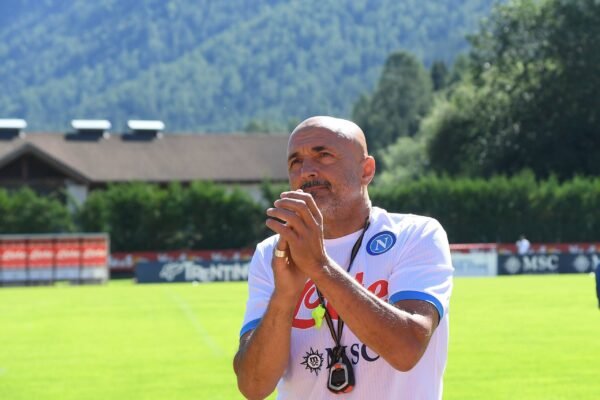 Napoli, la rivoluzione e l’isola felice che non c’è