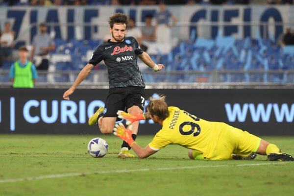 Napoli, il K2 dei sogni: cambiare sì ma non troppo