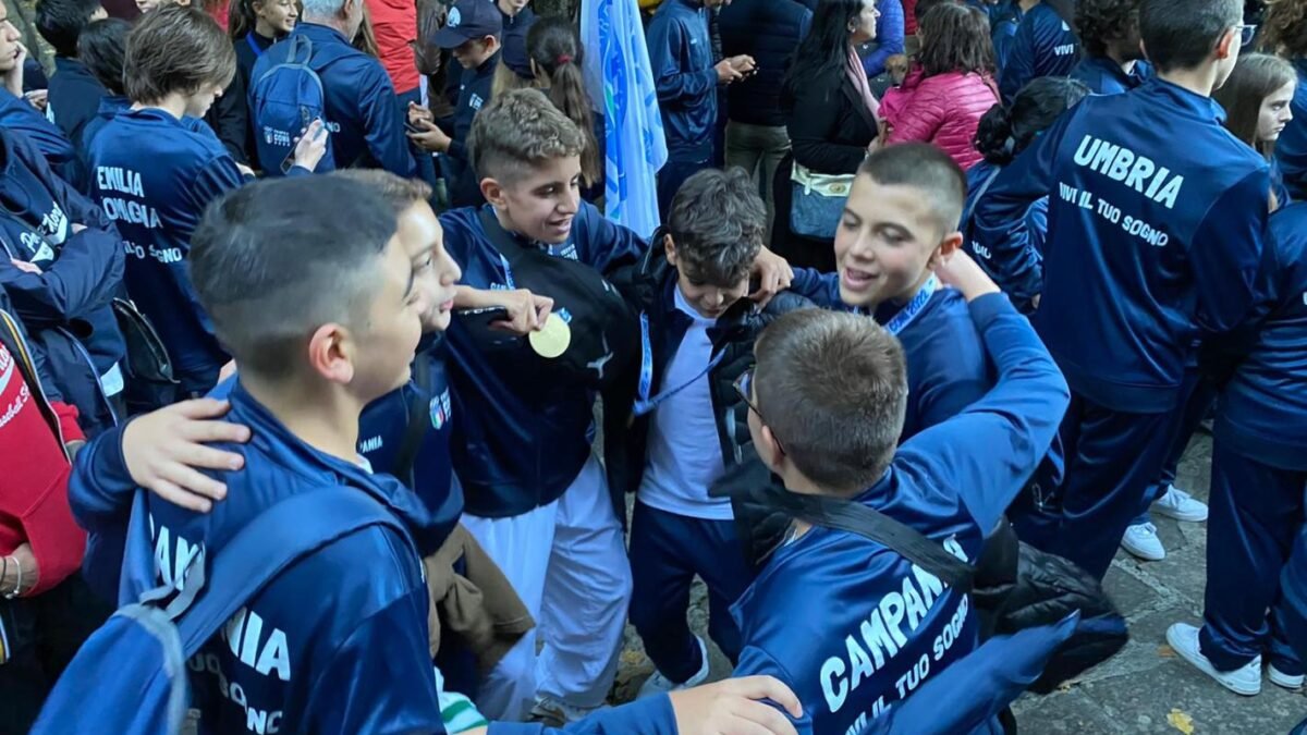 Trofeo Coni, Campania sugli scudi in Toscana