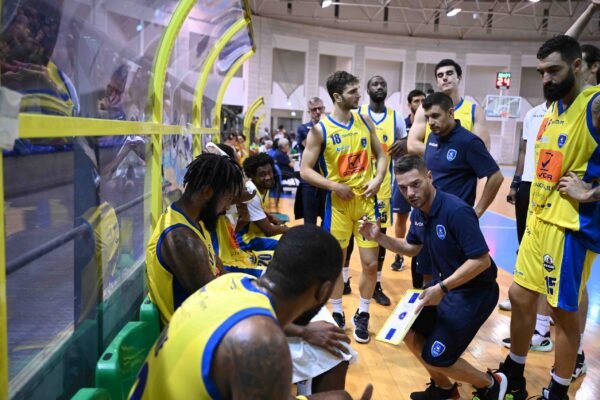 Givova Scafati, domani esordio interno contro EA7 Milano