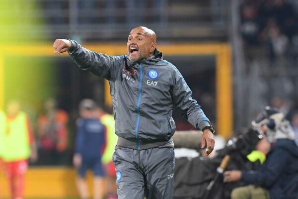 Raspadori e Spalletti: “Non vogliamo fermarci, ci giochiamo qualificazione”