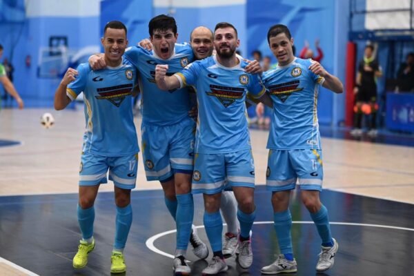 Napoli Futsal senza ostacoli, anche il Sandro Abate si arrende
