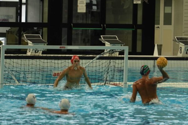 Il Posillipo cade alla Scandone, festeggia il Palermo