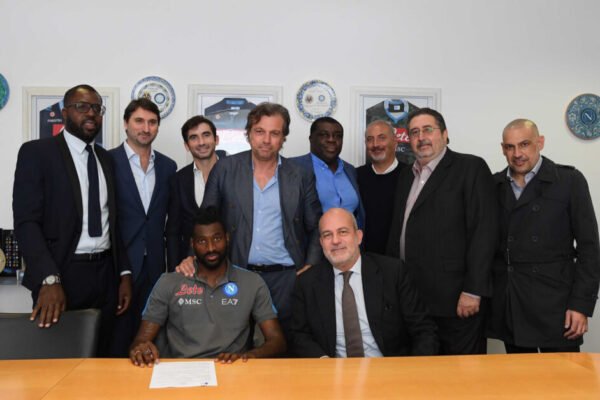Frank Zambo Anguissa rinnova fino al 2025