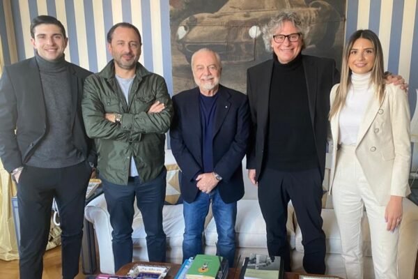 Napoli Futsal, incontro alla Filmauro con presidente De Laurentiis